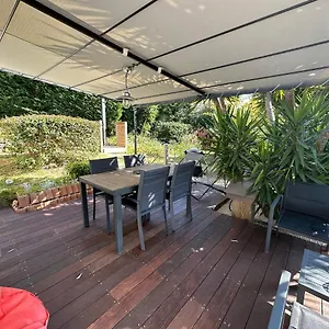  Hébergement de vacances Le Bastidon