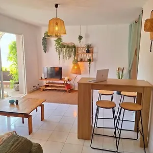  Hébergement de vacances Maison 8min A Pied Port Et Plages