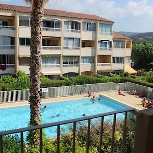  Appartement T2 Piscine & Parking Prive, Proche Commerces