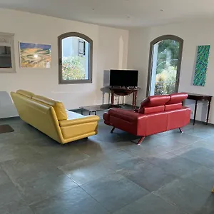  Hébergement de vacances Maison Neuve + Piscine Dans Parc Arboré Proche